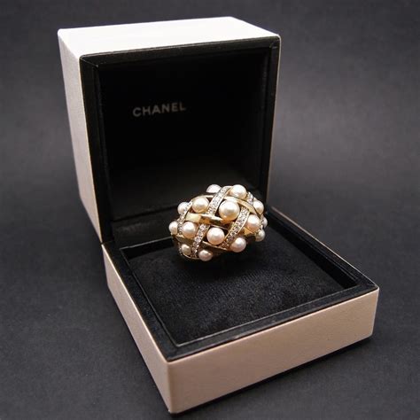 bague perle et diamant chanel|Bagues .